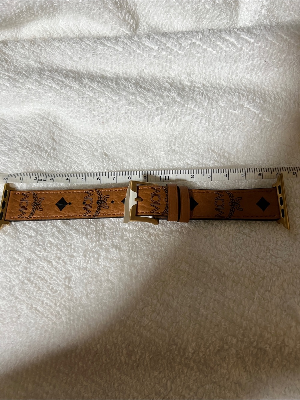 Apple Watch Band In
Fits 38mm / 40mm / 41mm Watch - Picture 12 of 12